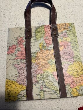 Papyrus Gift Bag World Globe 11x11x6 
-Print Canvas Tote Bag with Brown Straps